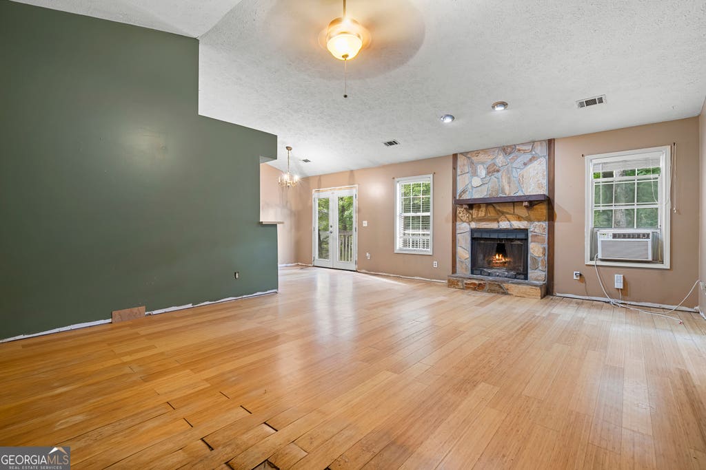 Photo of 1406 River Landing Way, Woodstock, GA 30188 (MLS # 10806846)