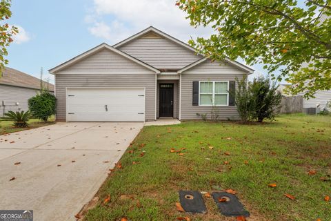 137 Broomsedge LN Kathleen GA 31047