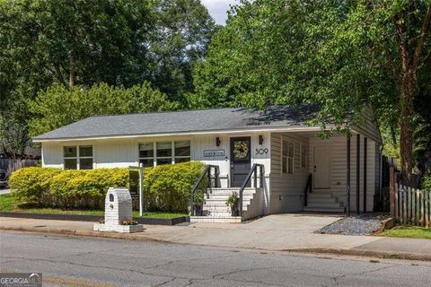 309 Rockyford RD Atlanta GA 30317