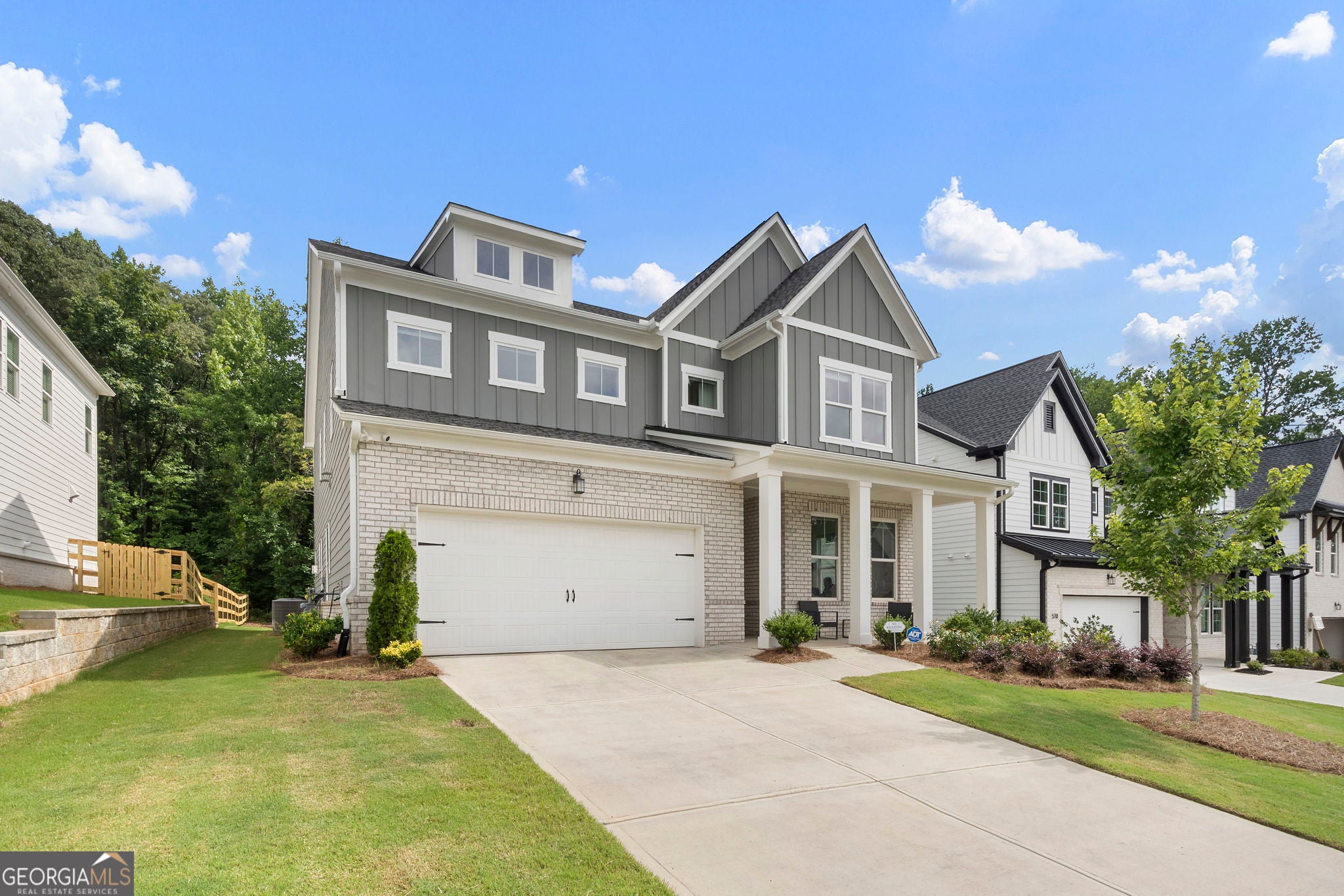 582 Meadow WAY