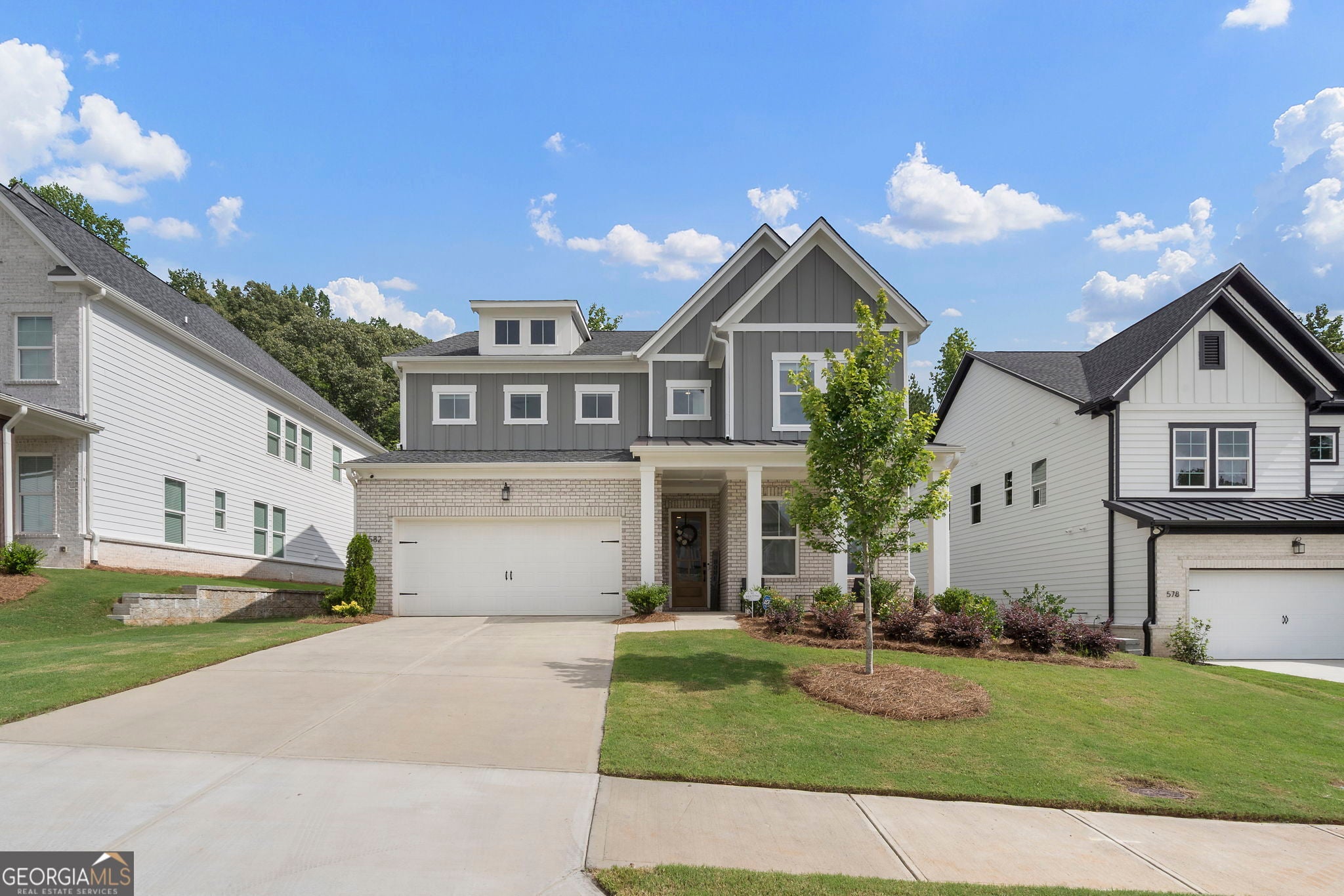 582 Meadow WAY