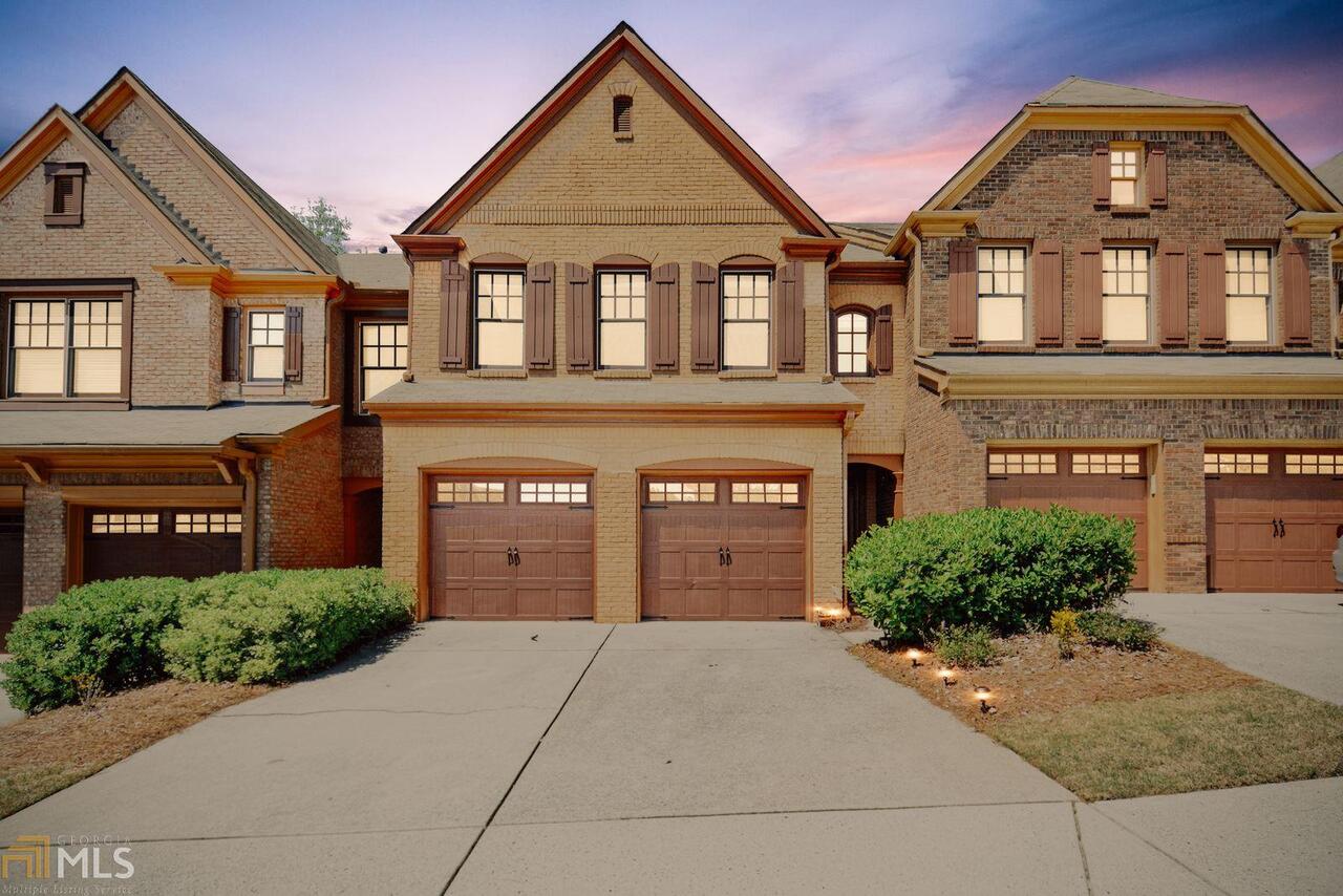 This beautiful, move in ready townhome in GATED Berkeley Terrace could be yours! The open concept floor plan features an inviting family room and separate dining room. The kitchen features title backsplash and granite countertops. Custom/textured interior paint. Super low maintenance home, conveniently located to Peachtree Industrial & MINUTES to downtown Peachtree Corners.