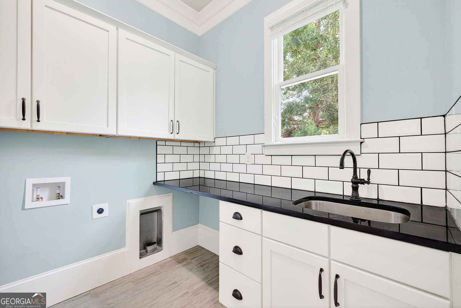 Brookhaven, Georgia 30319, United States, 5 Bedrooms Bedrooms, ,5 BathroomsBathrooms,Residential,Active,215929