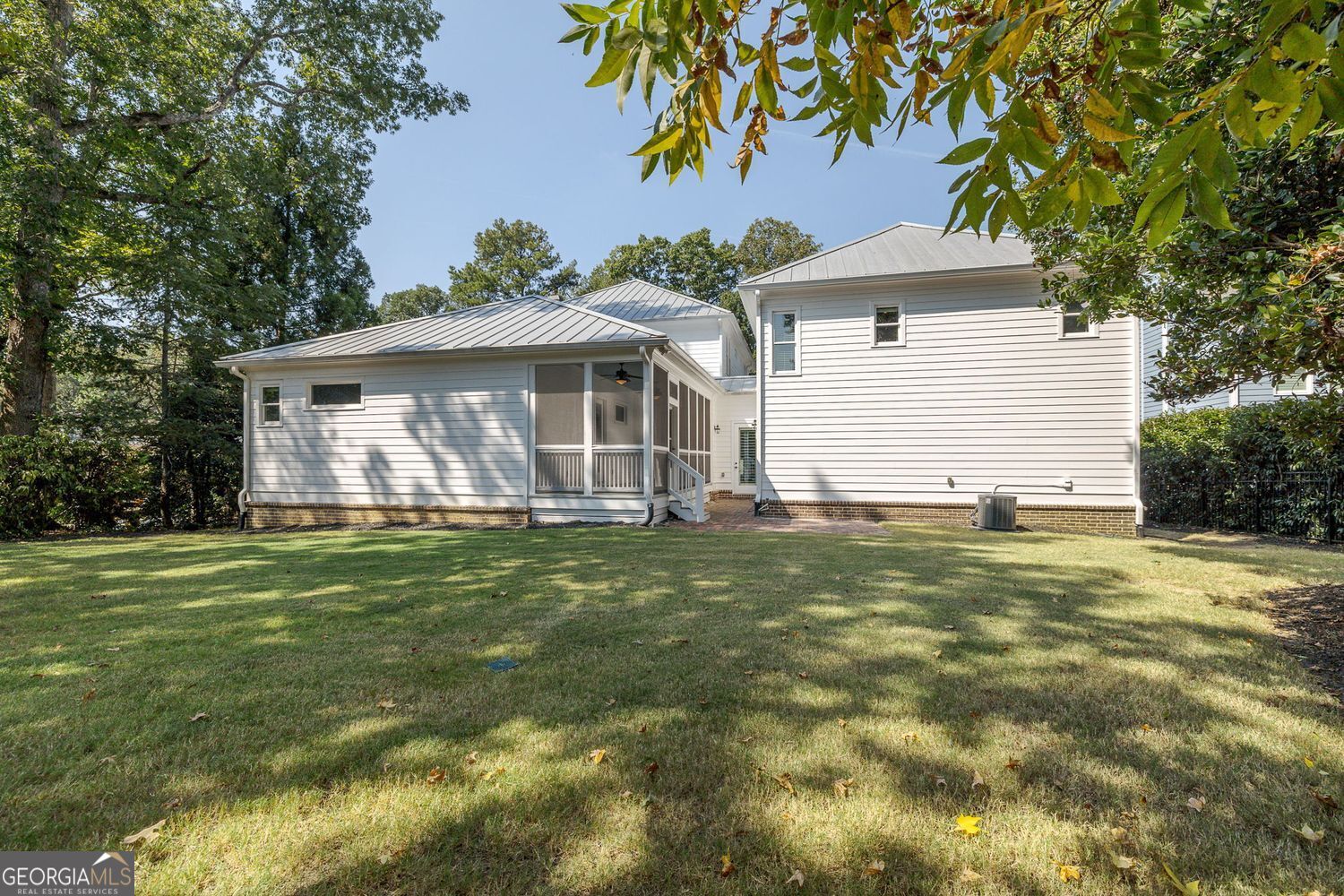 Brookhaven, Georgia 30319, United States, 5 Bedrooms Bedrooms, ,5 BathroomsBathrooms,Residential,Active,215929