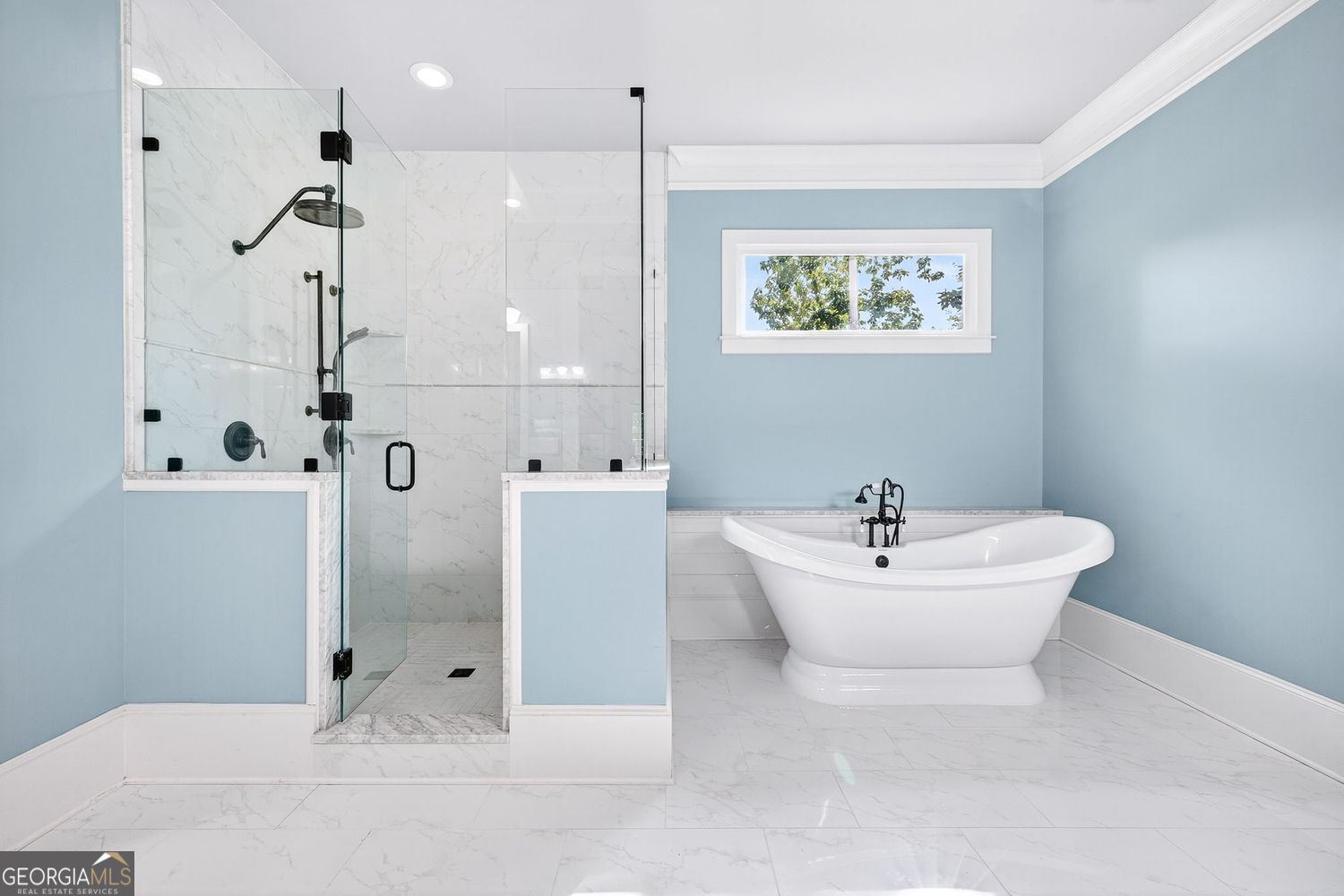 Brookhaven, Georgia 30319, United States, 5 Bedrooms Bedrooms, ,5 BathroomsBathrooms,Residential,Active,215929