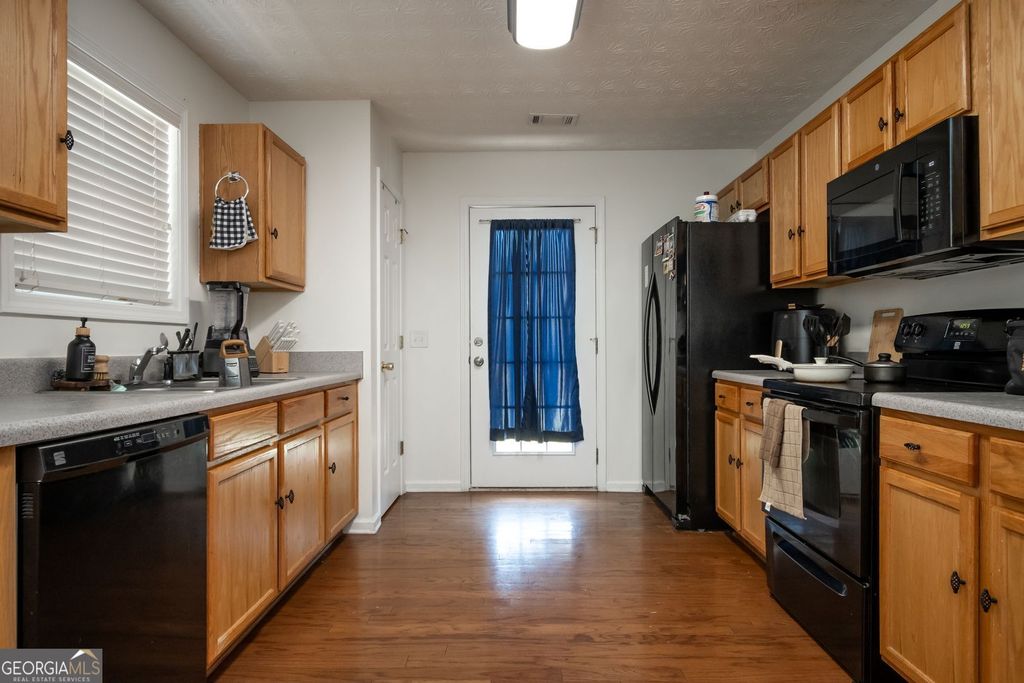 Photo of 213 Sidney Lanier Avenue, Athens, GA 30607 (MLS # 10699639)