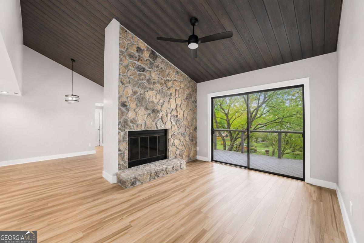 265 Clearview CT