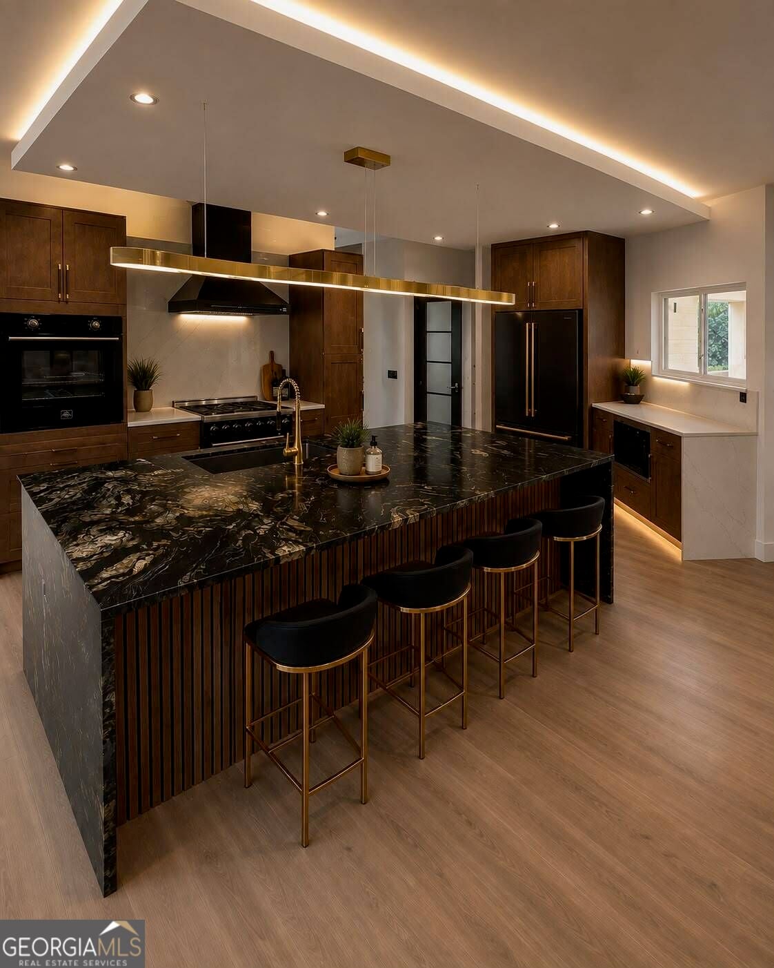 345 Thornton DR