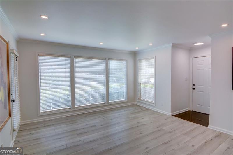 411 Berkeley Woods DR