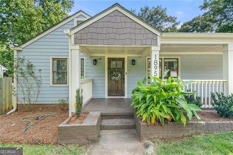 Photo of 1895 FLAT SHOALS Road, Atlanta, GA 30316 (MLS # 10611534)