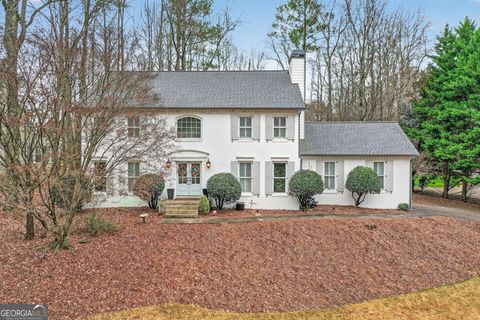 Photo of 8110 Willow Tree Way, Alpharetta, GA 30005 (MLS # 10640312)