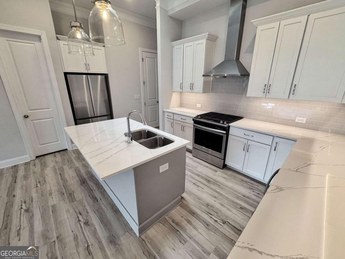 Village/ Town Lake & II - Residential Lease