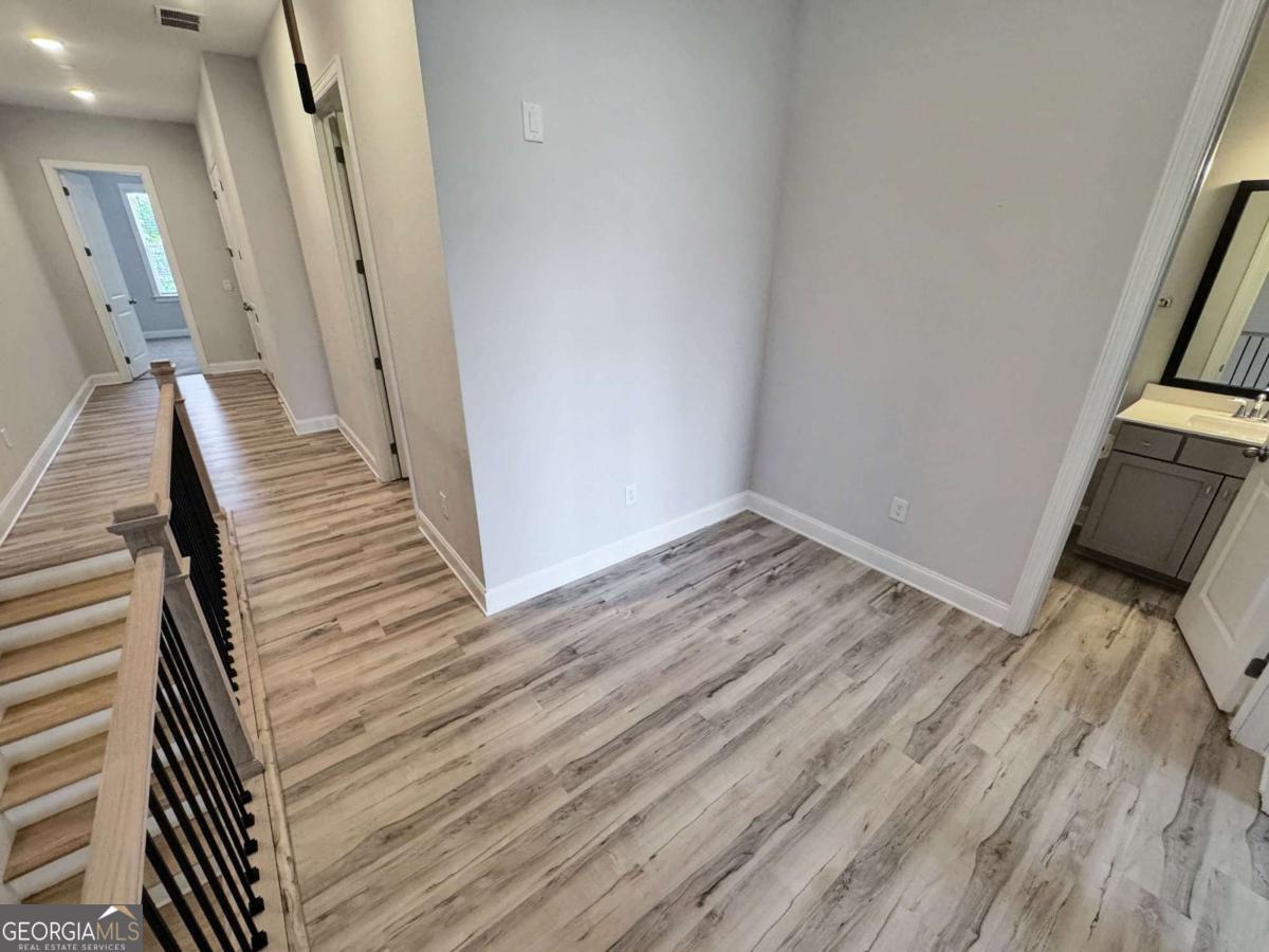 Village/ Town Lake & II - Residential Lease