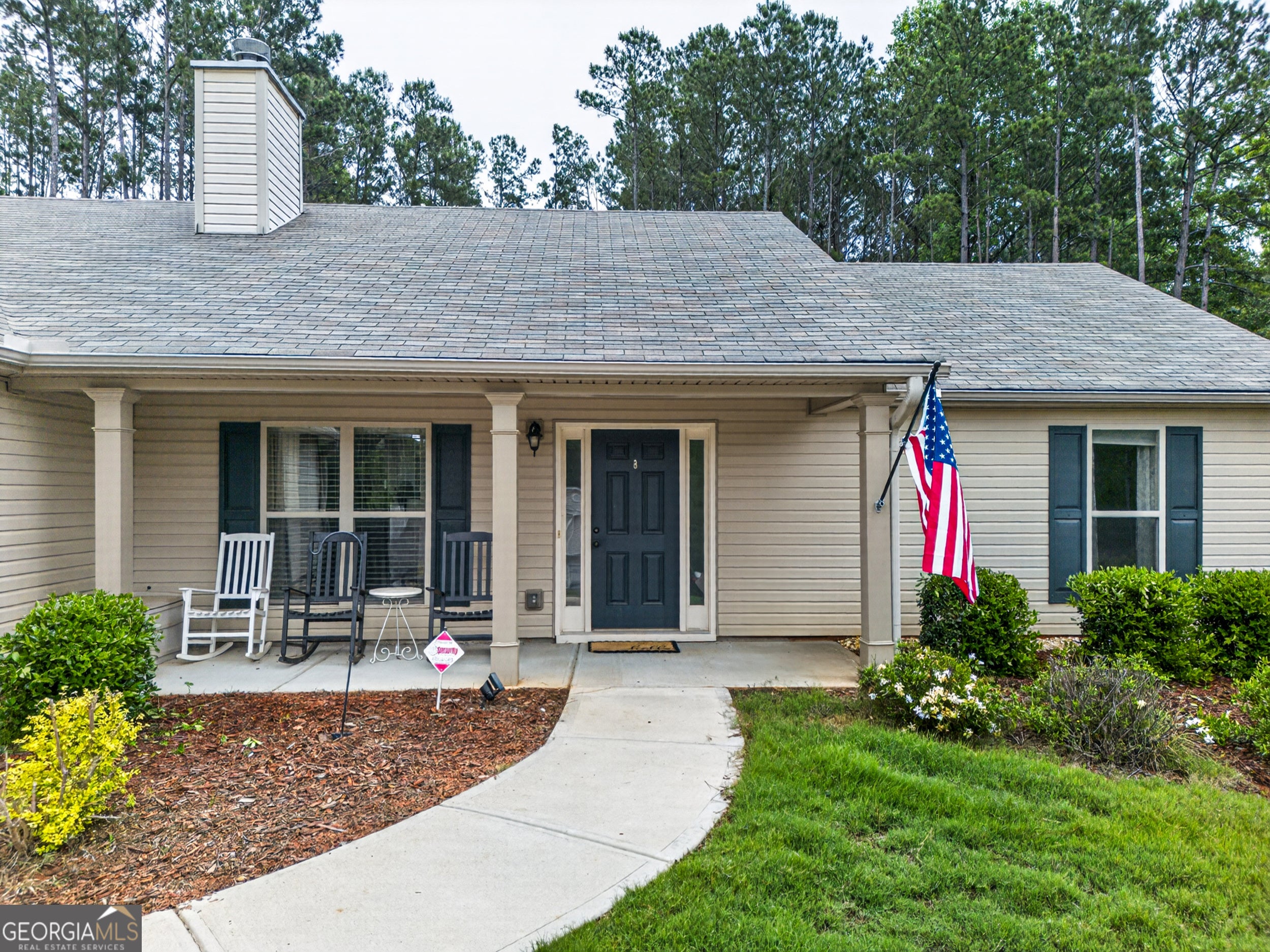 32 Armstrong DR