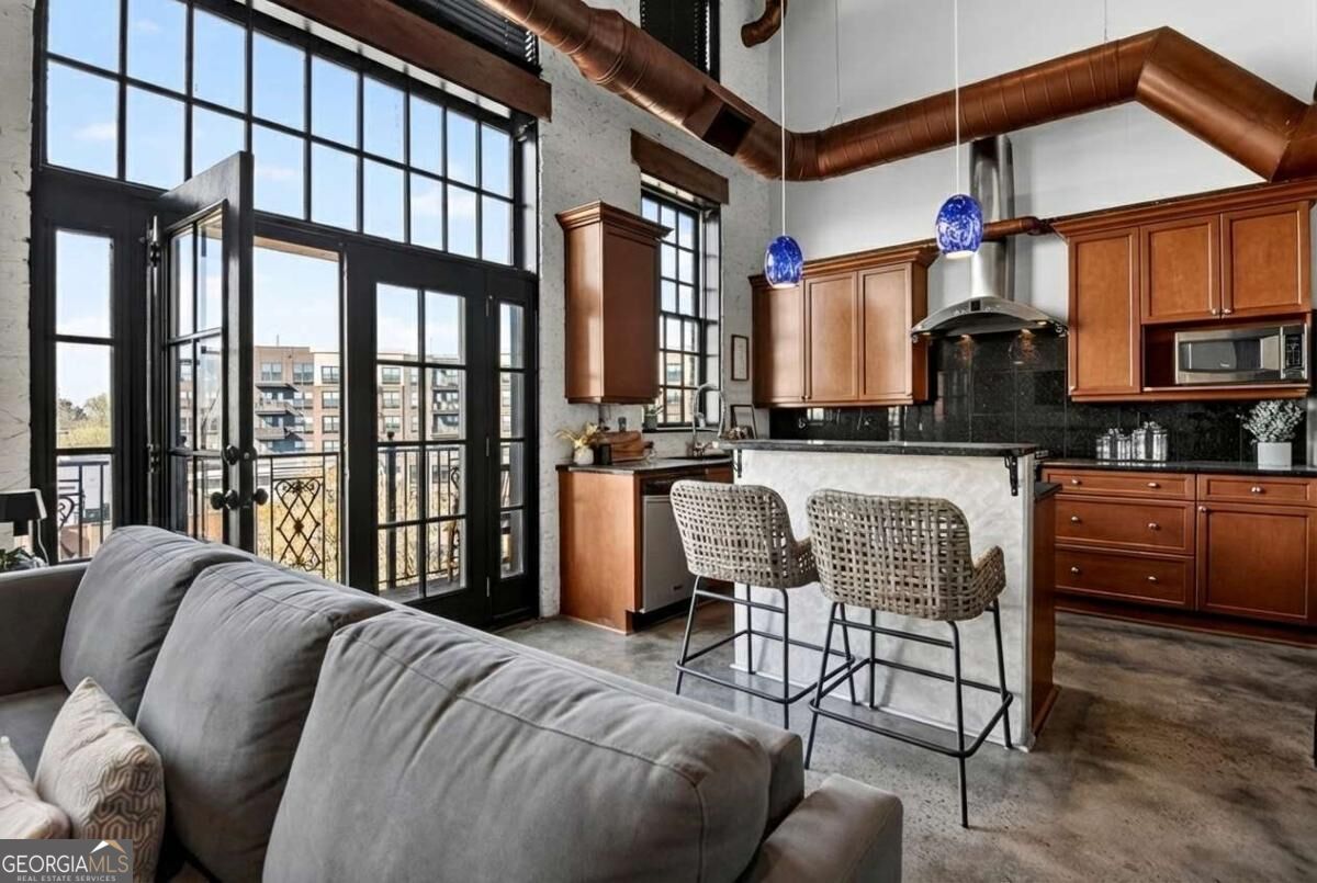 5434 Peachtree RD 117