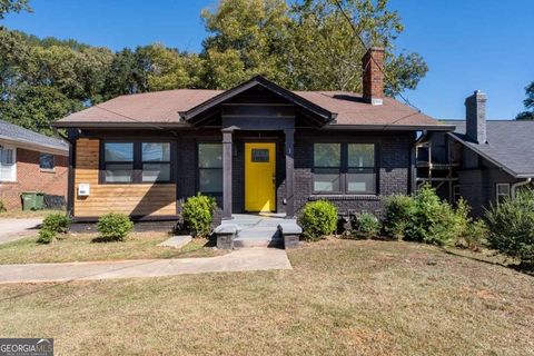 Photo of 1527 OLYMPIAN Way SW, Atlanta, GA 30310 (MLS # 10634406)