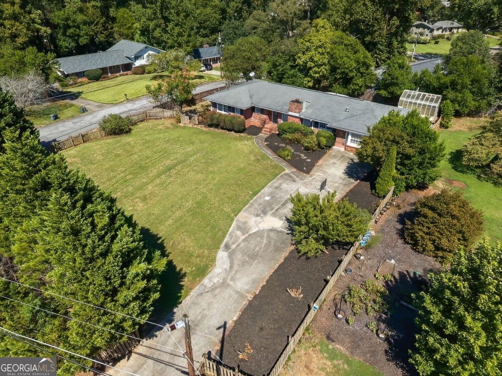 Photo of 2579 Whiteleigh Drive NE, Atlanta, GA 30345 (MLS # 10847499)