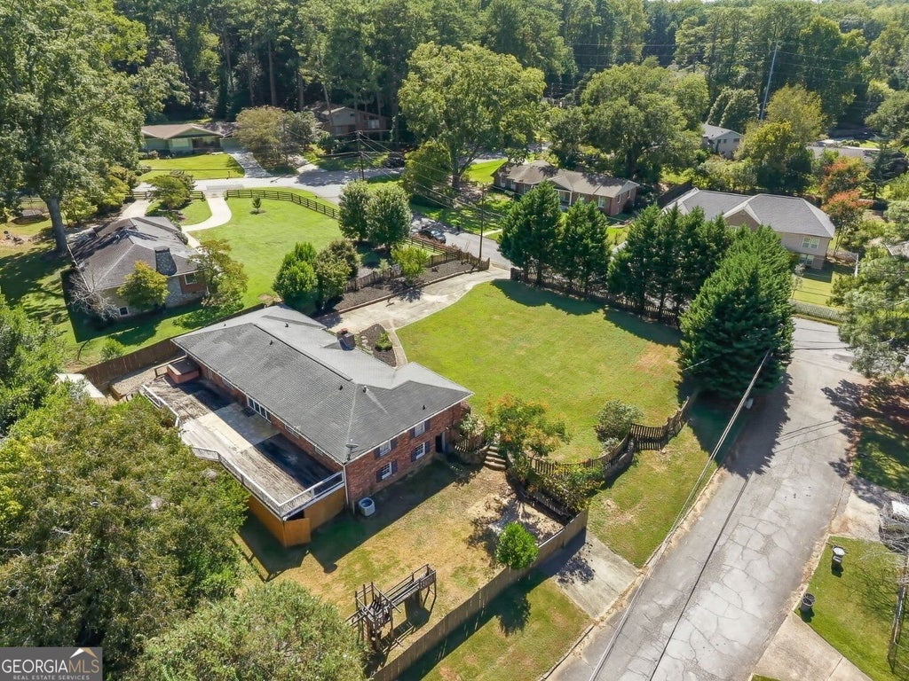 Photo of 2579 Whiteleigh Drive NE, Atlanta, GA 30345 (MLS # 10847499)