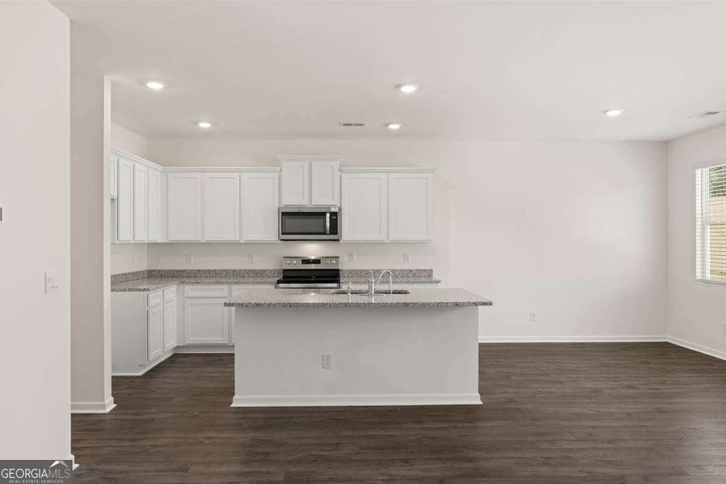 Photo of 11953 Aukerman Way, Hampton, GA 30228 (MLS # 10732326)