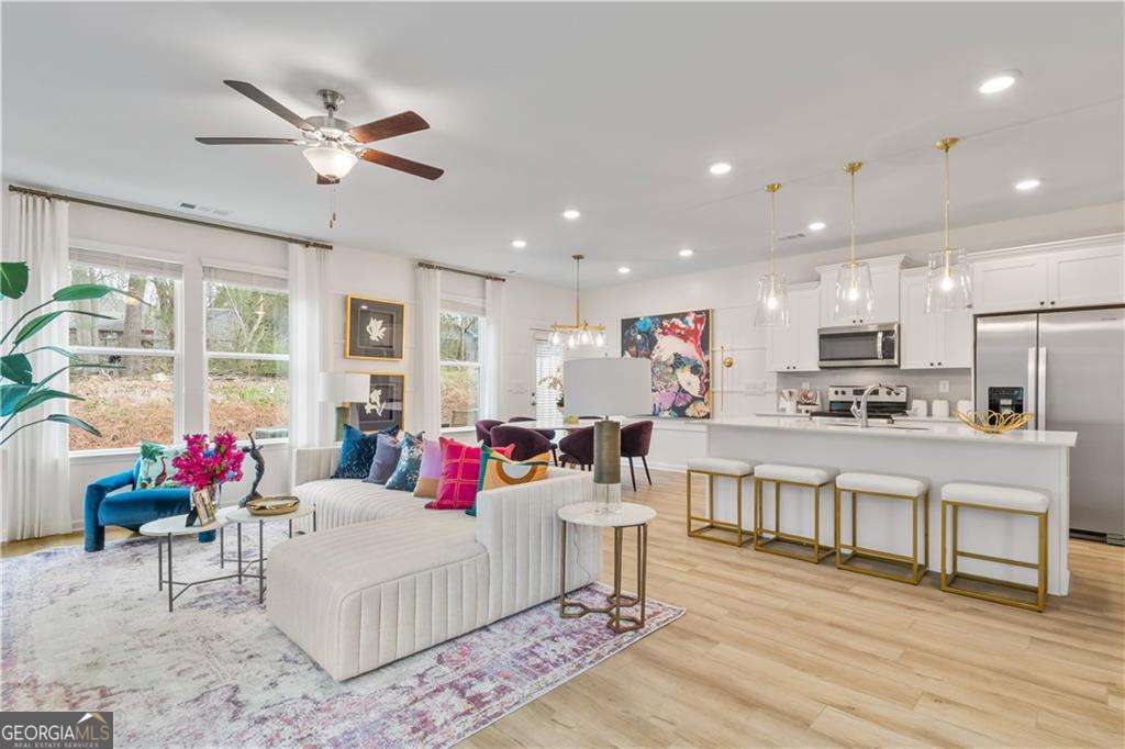 268 Sanctuary DR