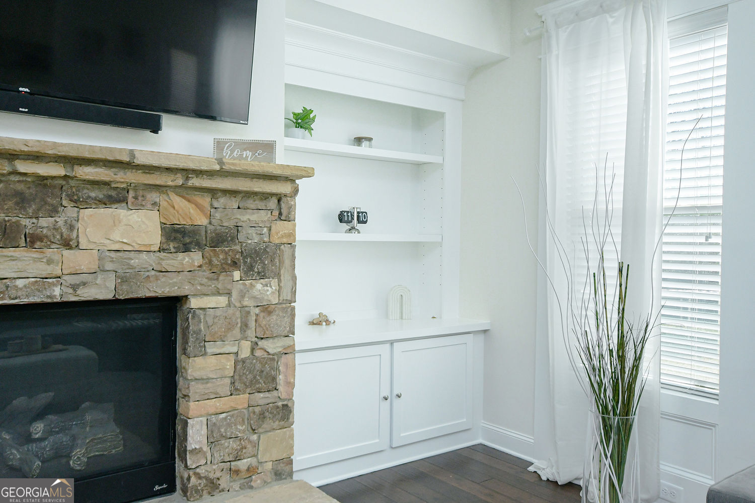 BLACKWELL MANOR - Residential