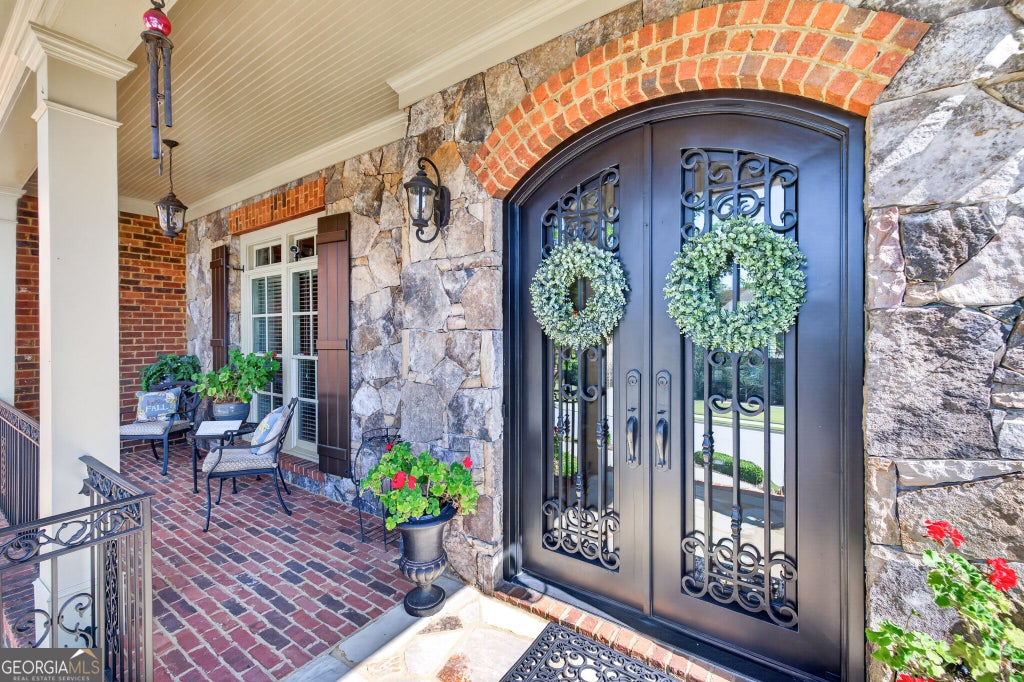 Photo of 2067 Stonewater Court, Hoschton, GA 30548 (MLS # 10878836)