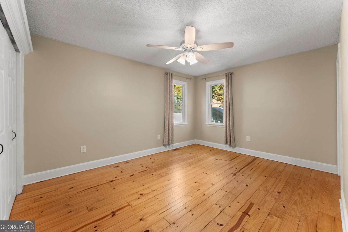 Hickory Hills - Residential