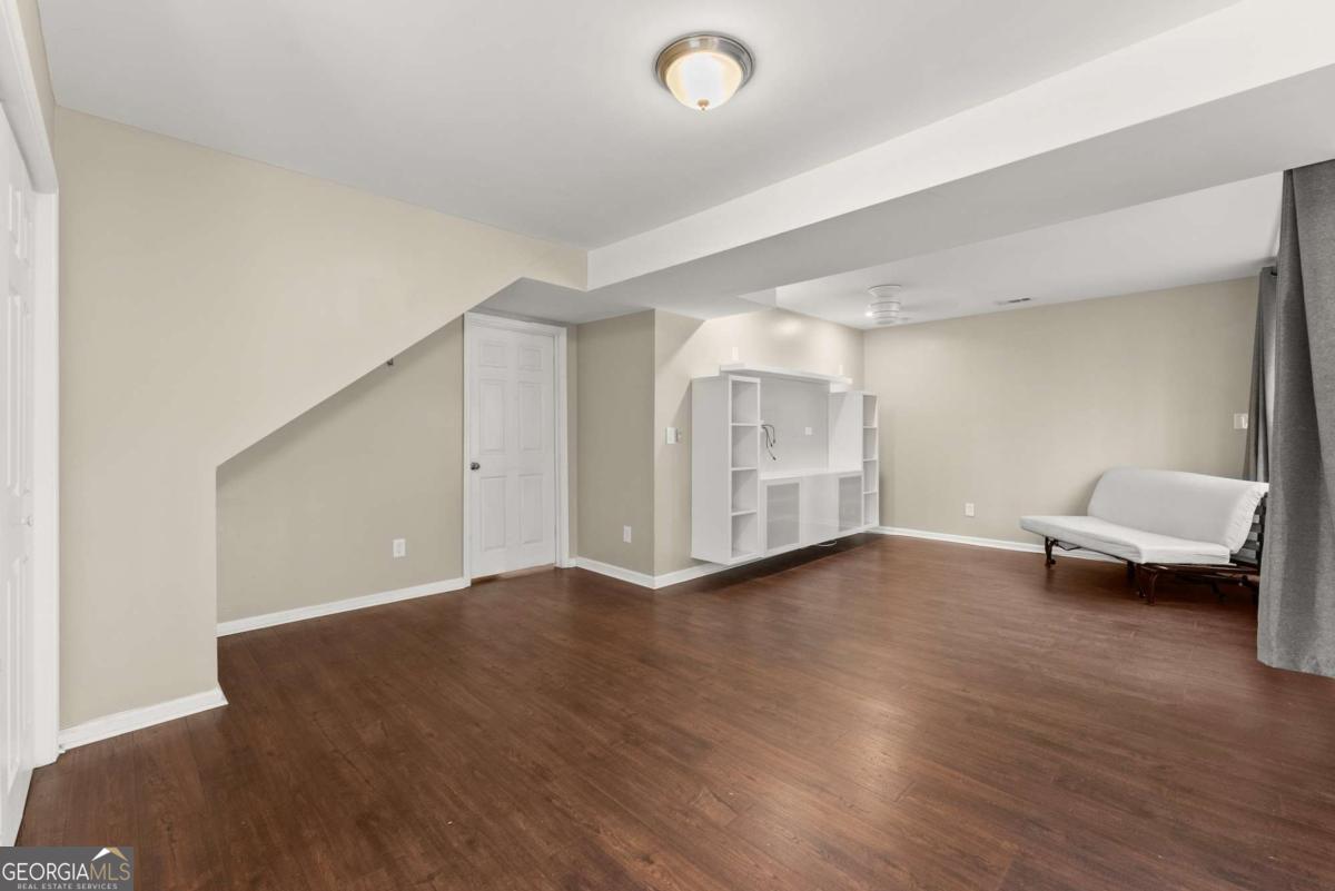 Hickory Hills - Residential