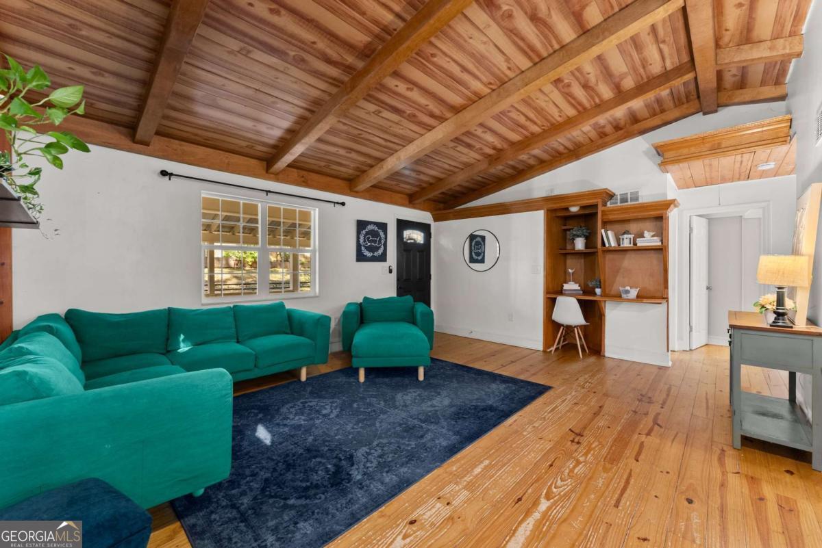 Hickory Hills - Residential