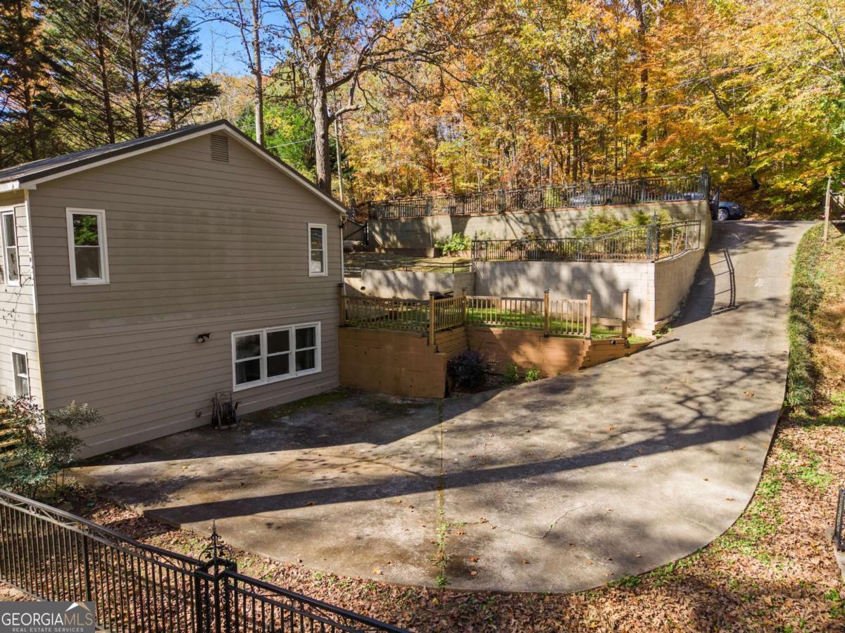 Hickory Hills - Residential