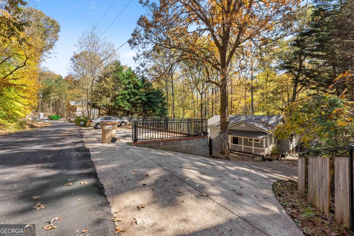 Hickory Hills - Residential