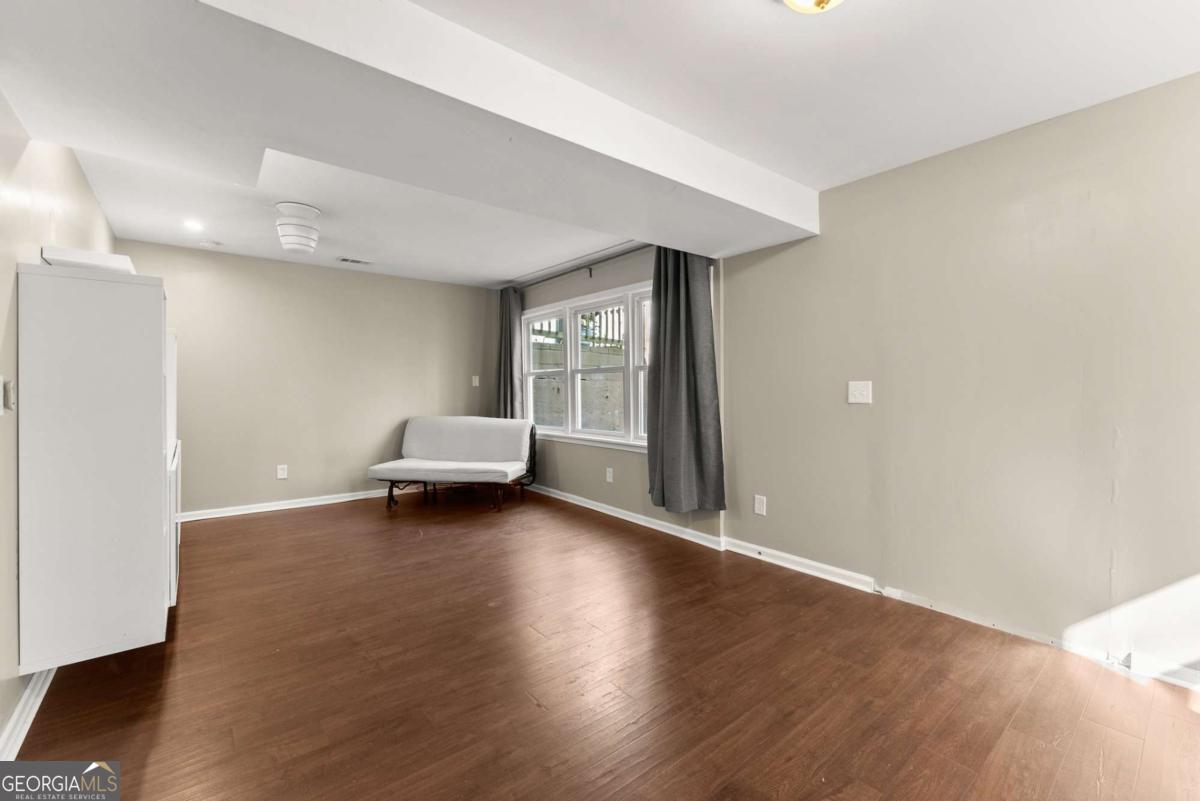 Hickory Hills - Residential