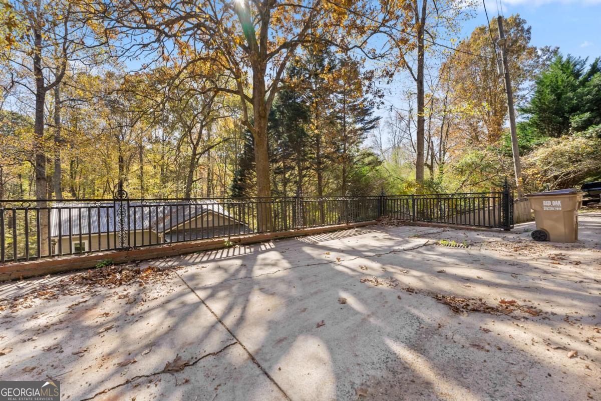 Hickory Hills - Residential