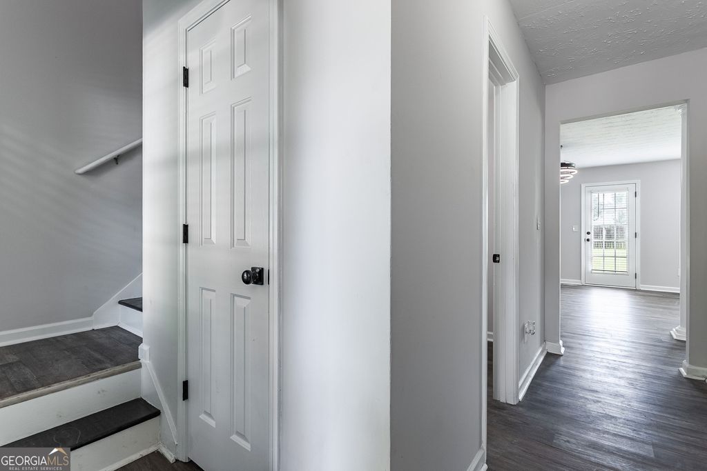 Photo of 2 Belmont Park Drive, Newnan, GA 30263 (MLS # 10632322)