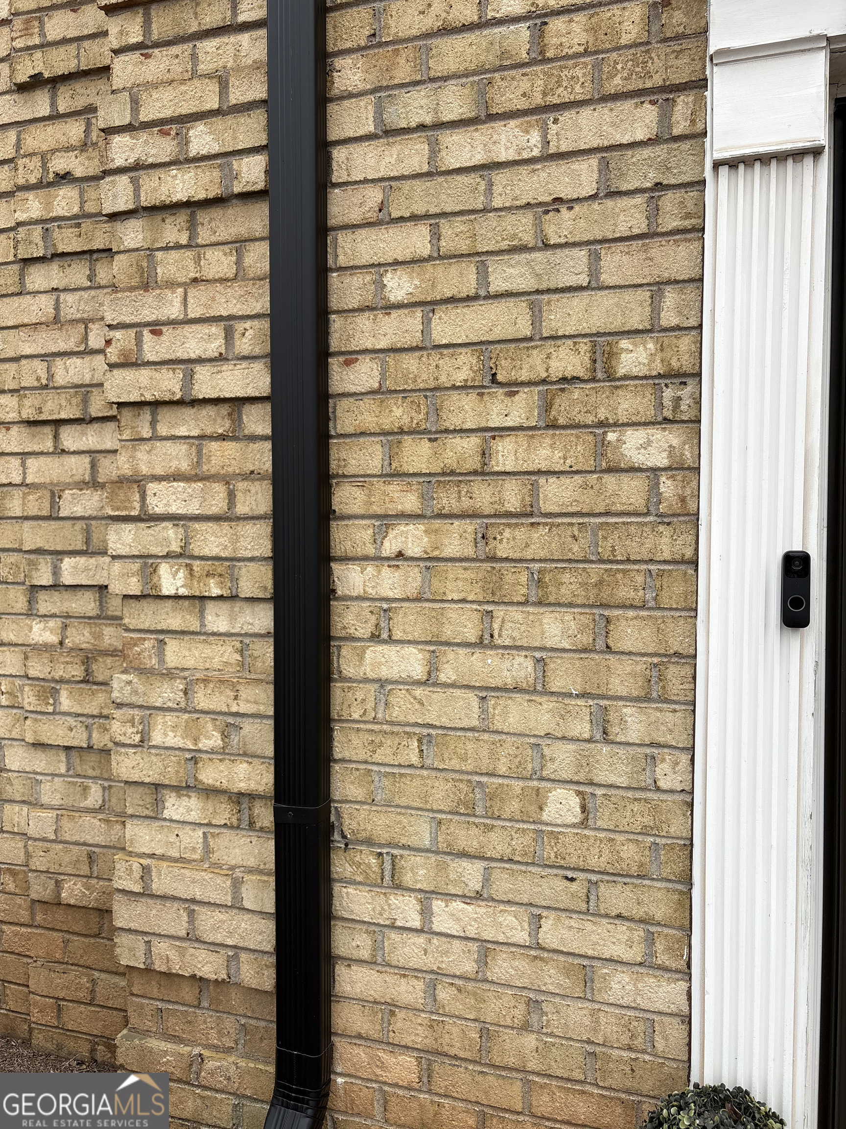 280 Winding River RD E E