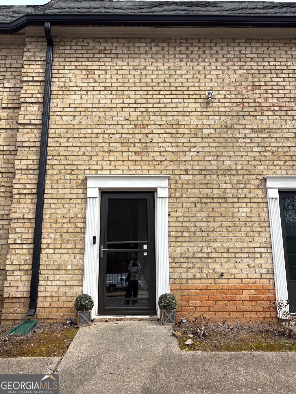 Photo of 280 Winding River Road E #E, Atlanta, GA 30350 (MLS # 10703204)