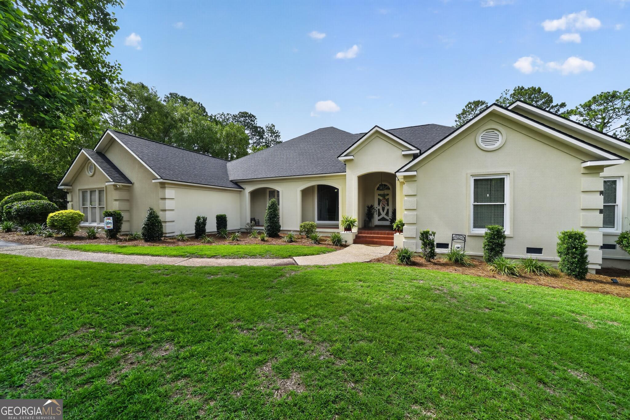 7 Lakeview CV