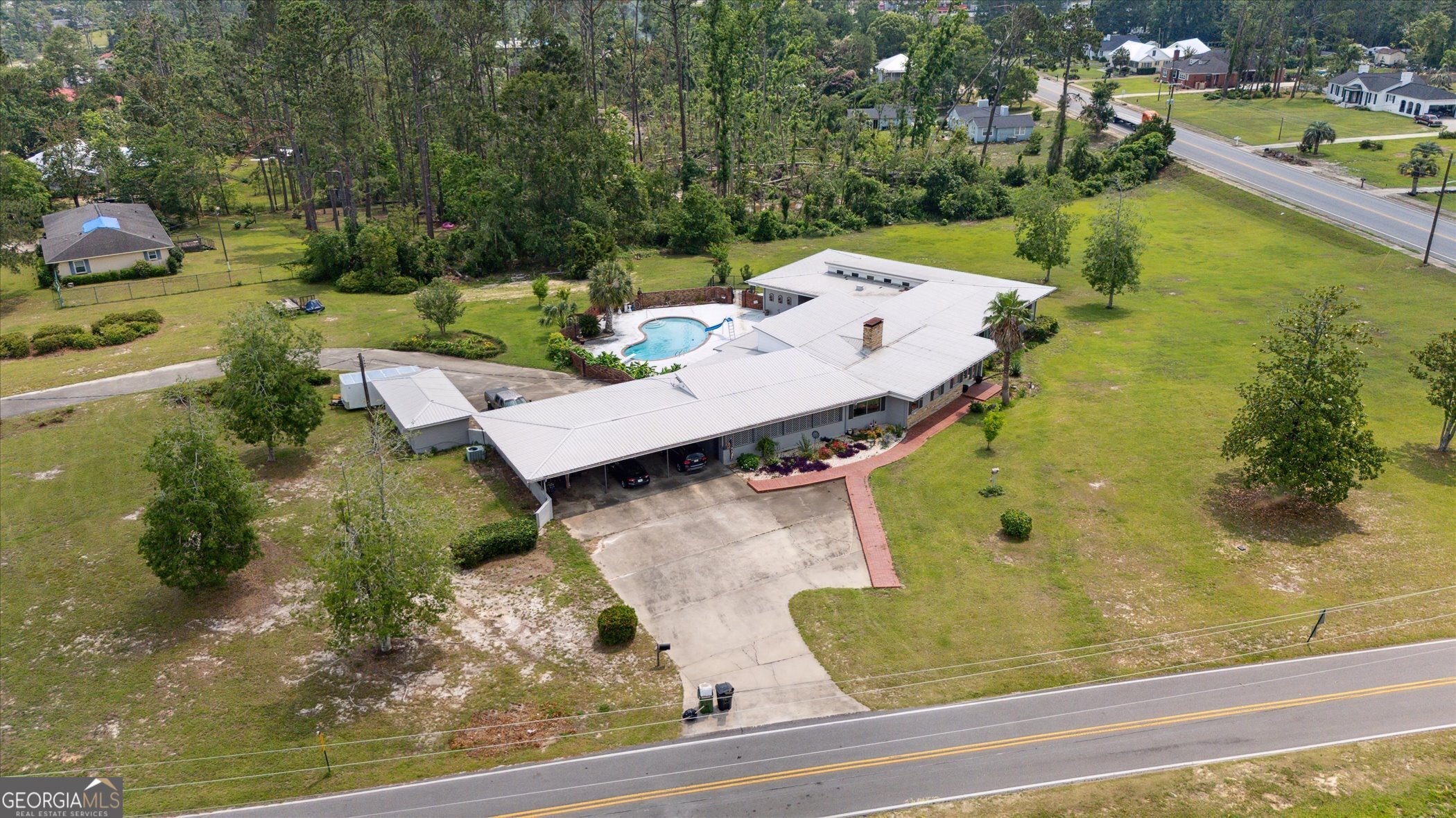 142 N Tallahassee ST