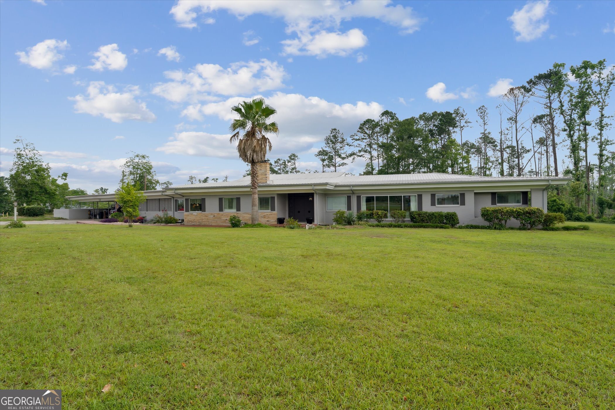 142 N Tallahassee ST