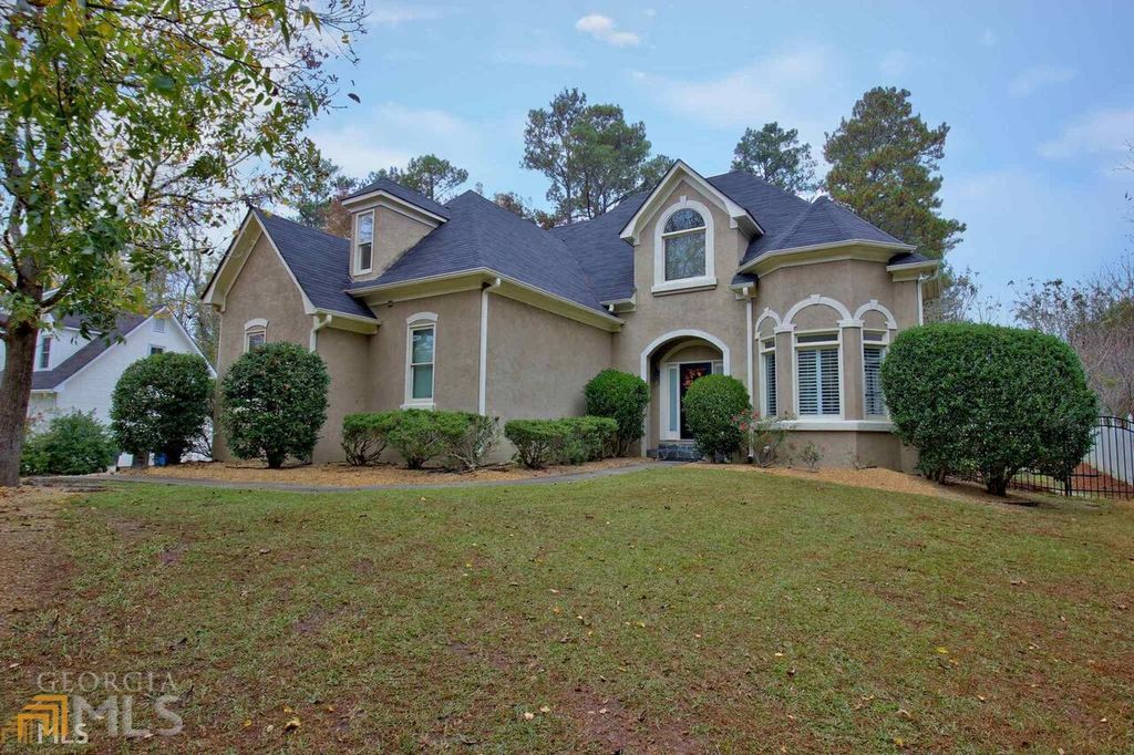 Photo of 404 Burgess Point, Peachtree City, GA 30269 (MLS # 10705498)