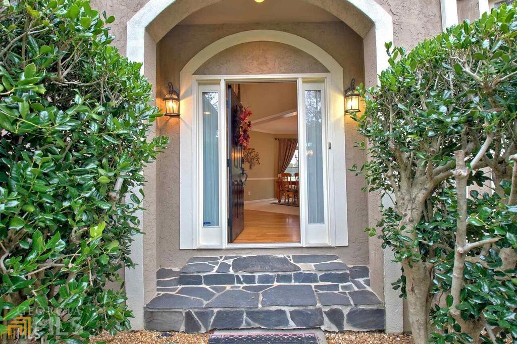 Photo of 404 Burgess Point, Peachtree City, GA 30269 (MLS # 10705498)