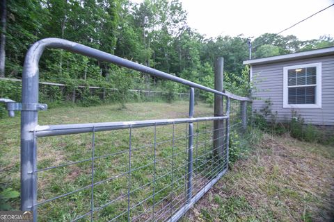 A home in Toccoa