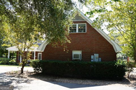 A home in Ellabell