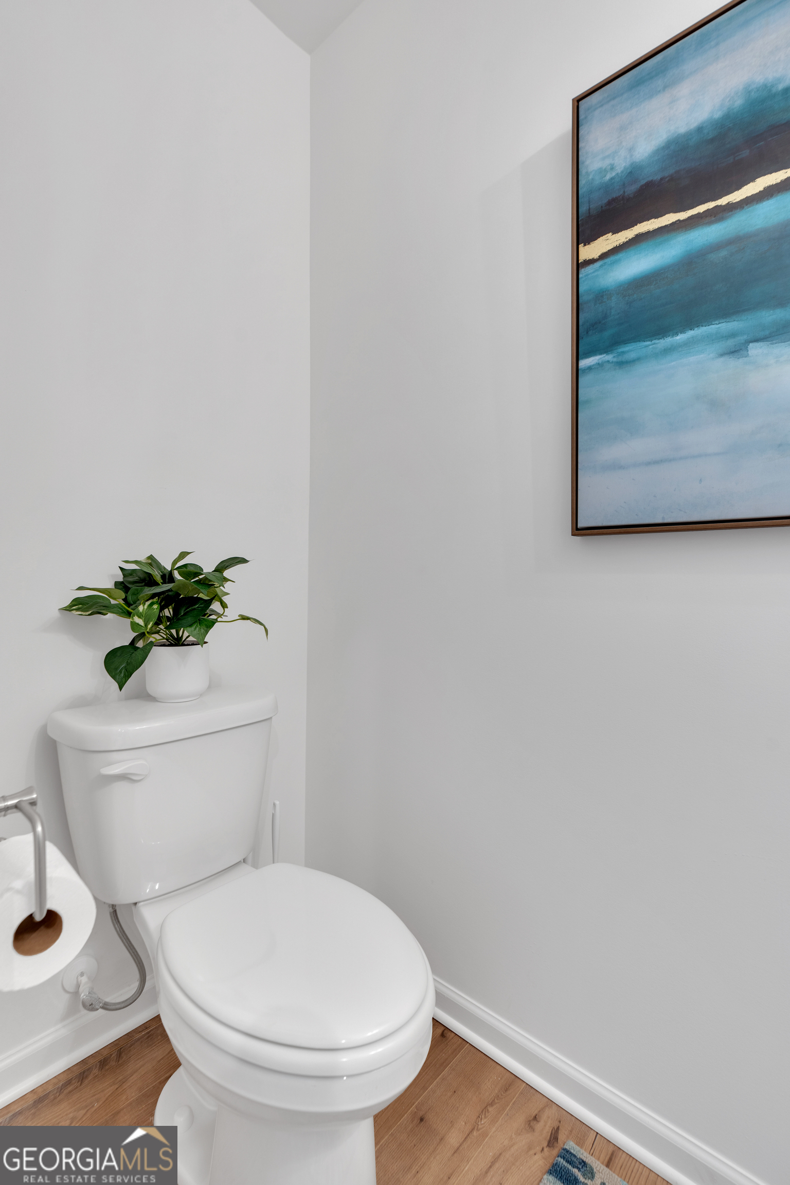 109 Village Green DR