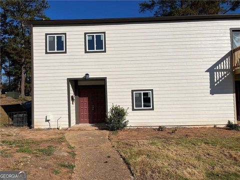 Photo of 2755 Penwood Place, Lithonia, GA 30058 (MLS # 10666612)