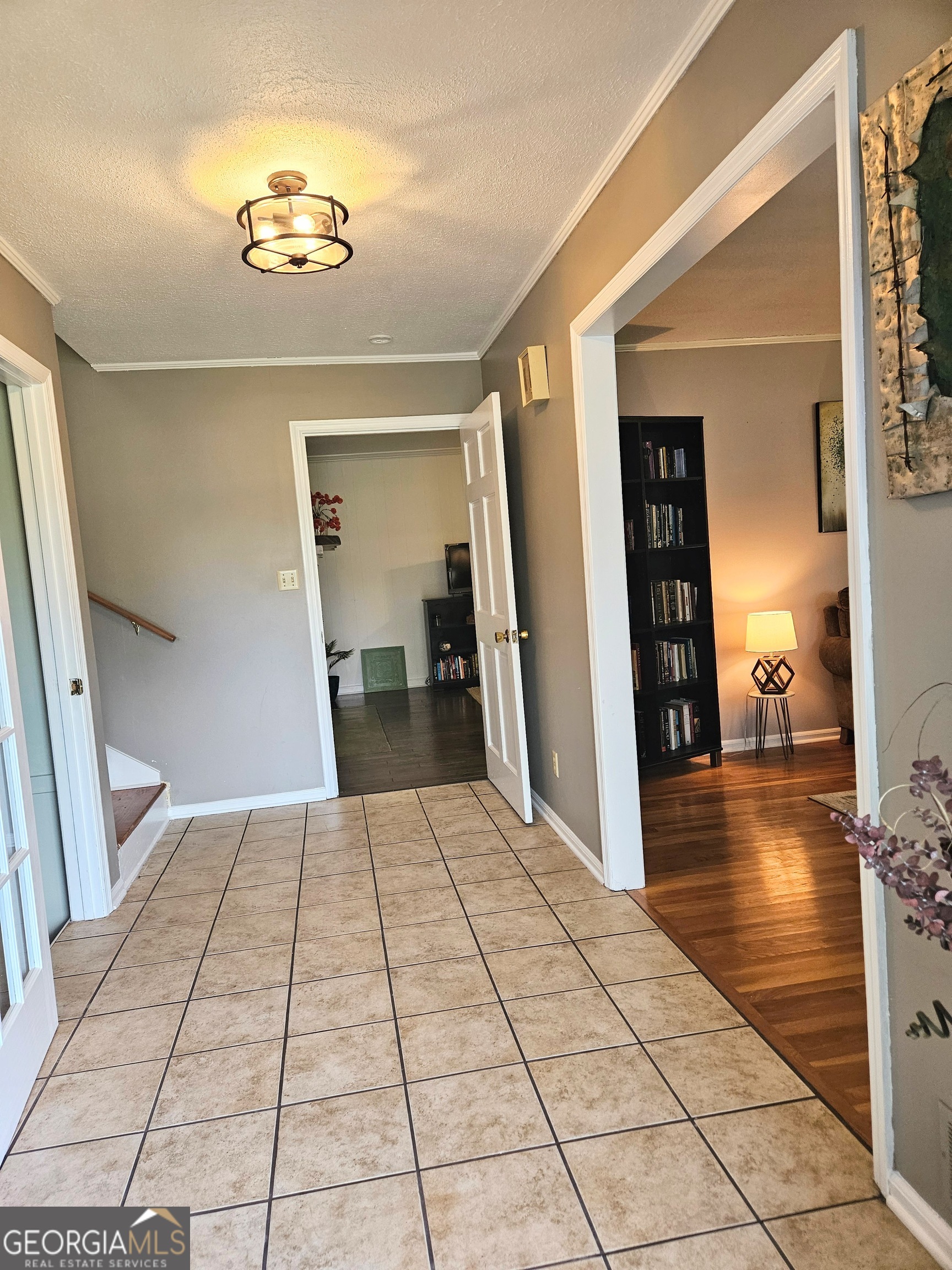 160 Edgewood DR