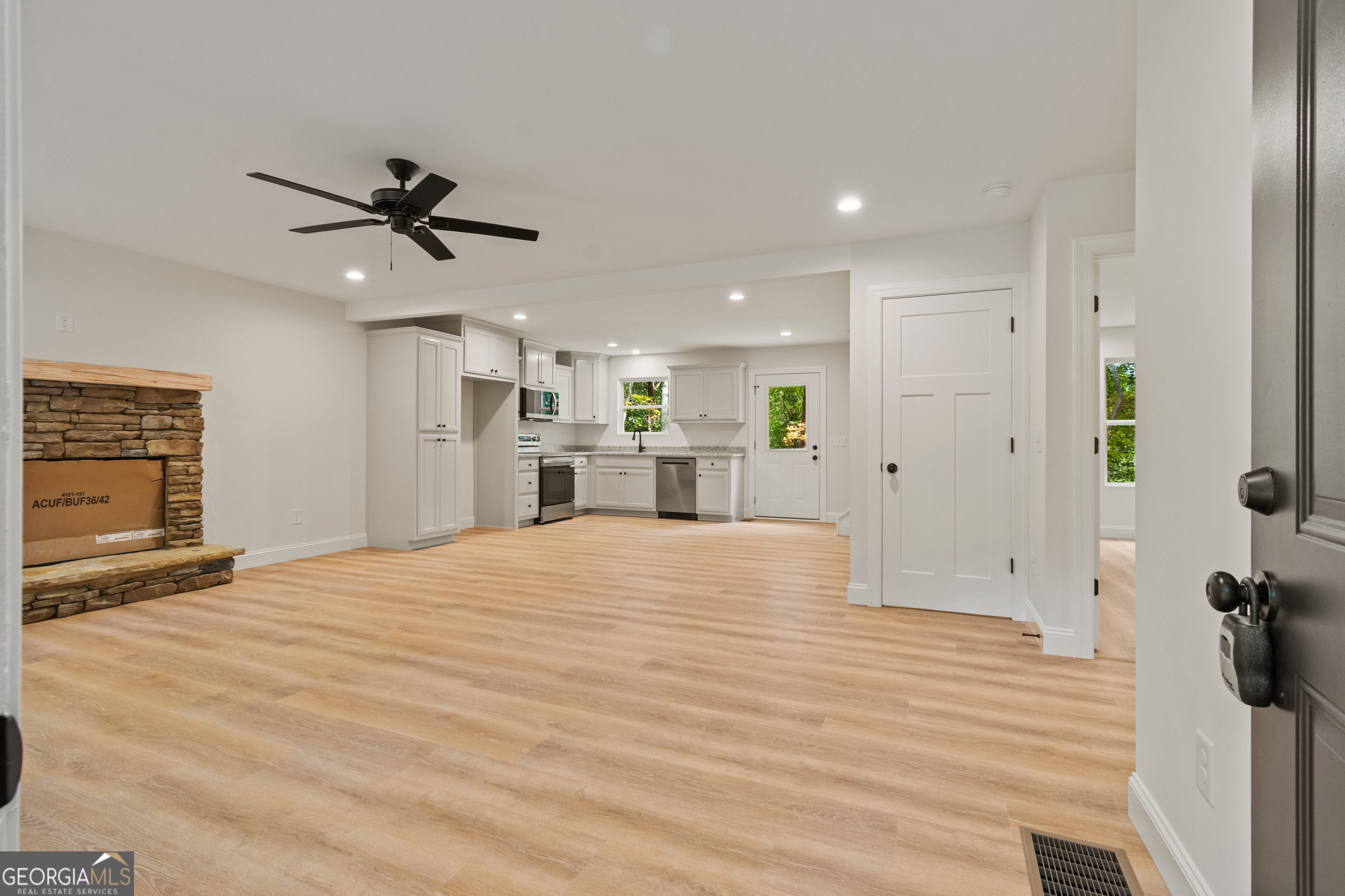 412 Fireside Ridge DR