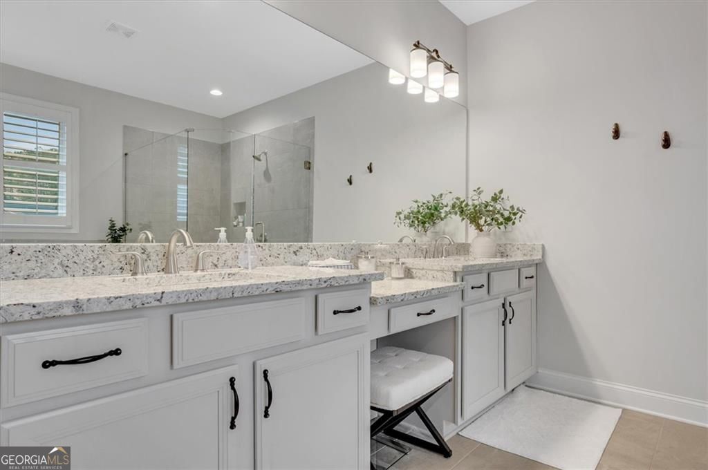 Acworth, Georgia 30101, United States, 3 Bedrooms Bedrooms, ,3 BathroomsBathrooms,Residential,Active,157683