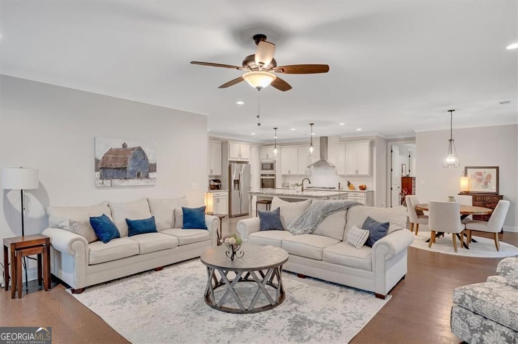 Acworth, Georgia 30101, United States, 3 Bedrooms Bedrooms, ,3 BathroomsBathrooms,Residential,Active,157683