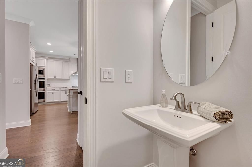 Acworth, Georgia 30101, United States, 3 Bedrooms Bedrooms, ,3 BathroomsBathrooms,Residential,Active,157683